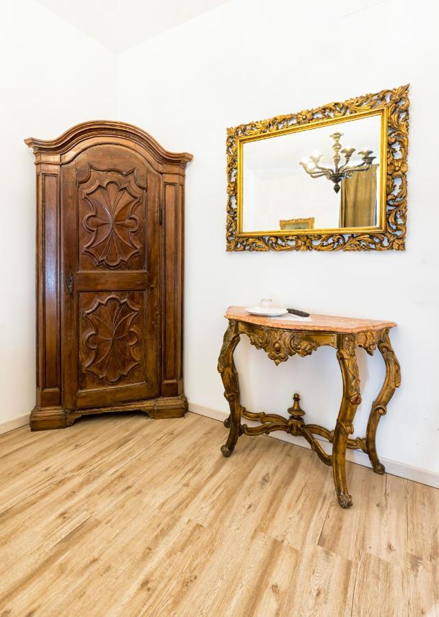 Rooms Alla Loggia Del Castello Trient Exterior foto